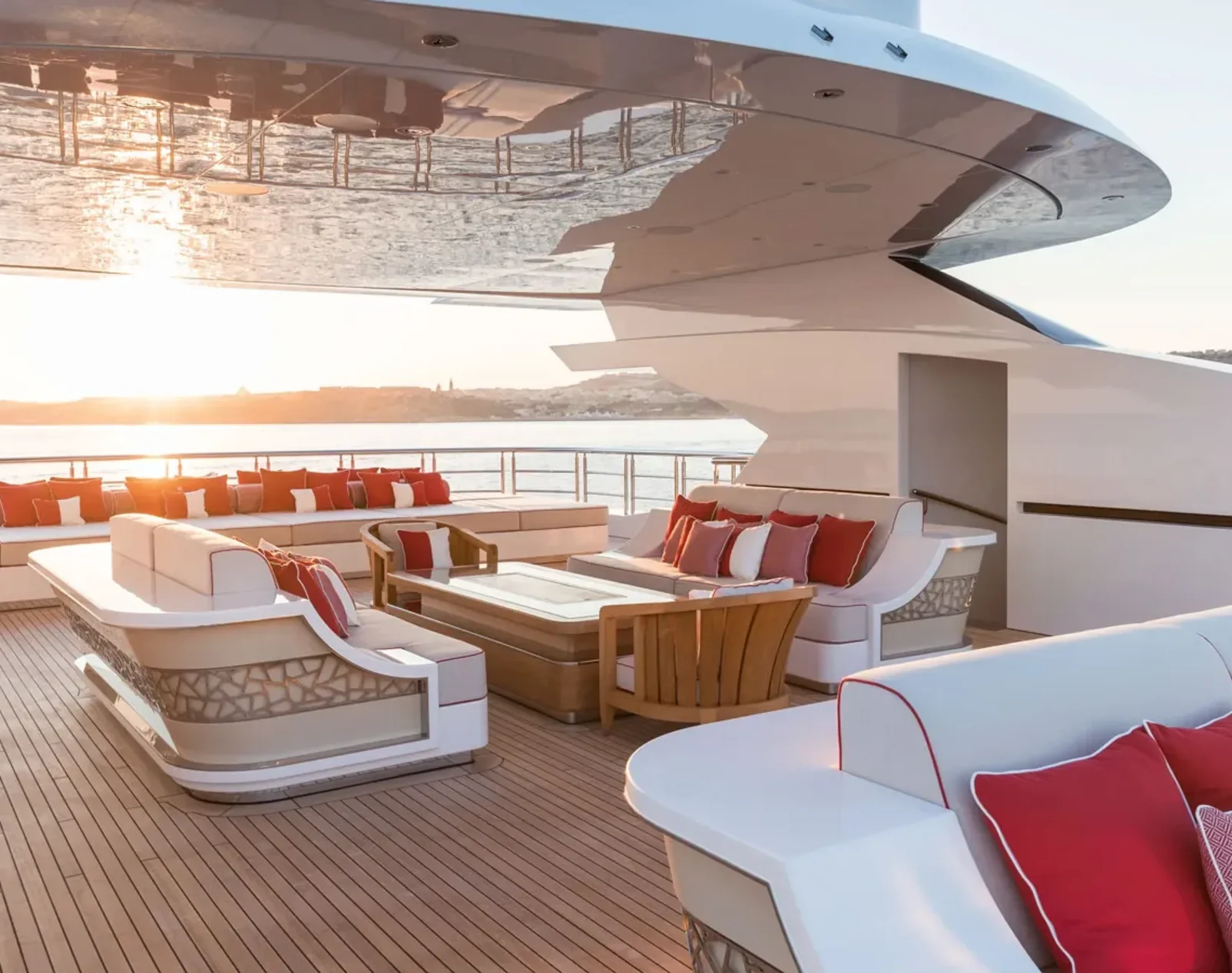 yacht-mar-exterior-04_vgted7