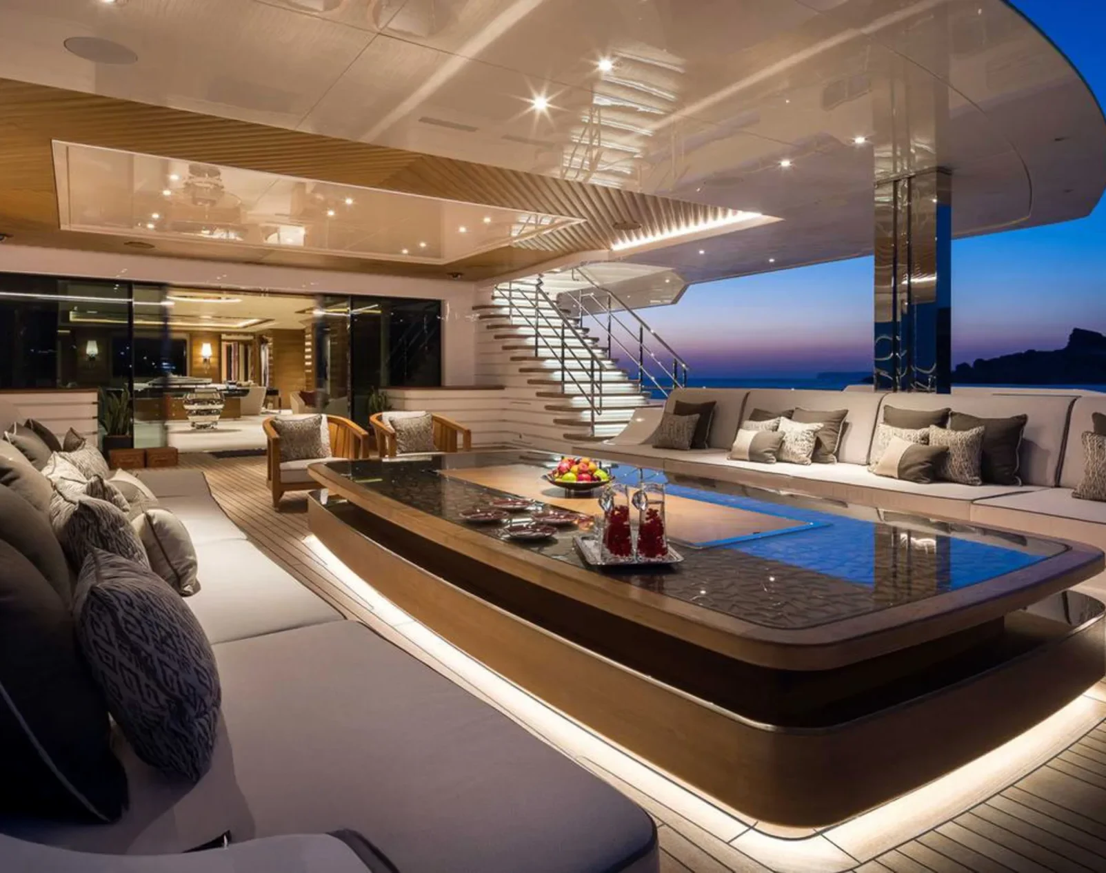 yacht-mar-exterior-12_mtlanp