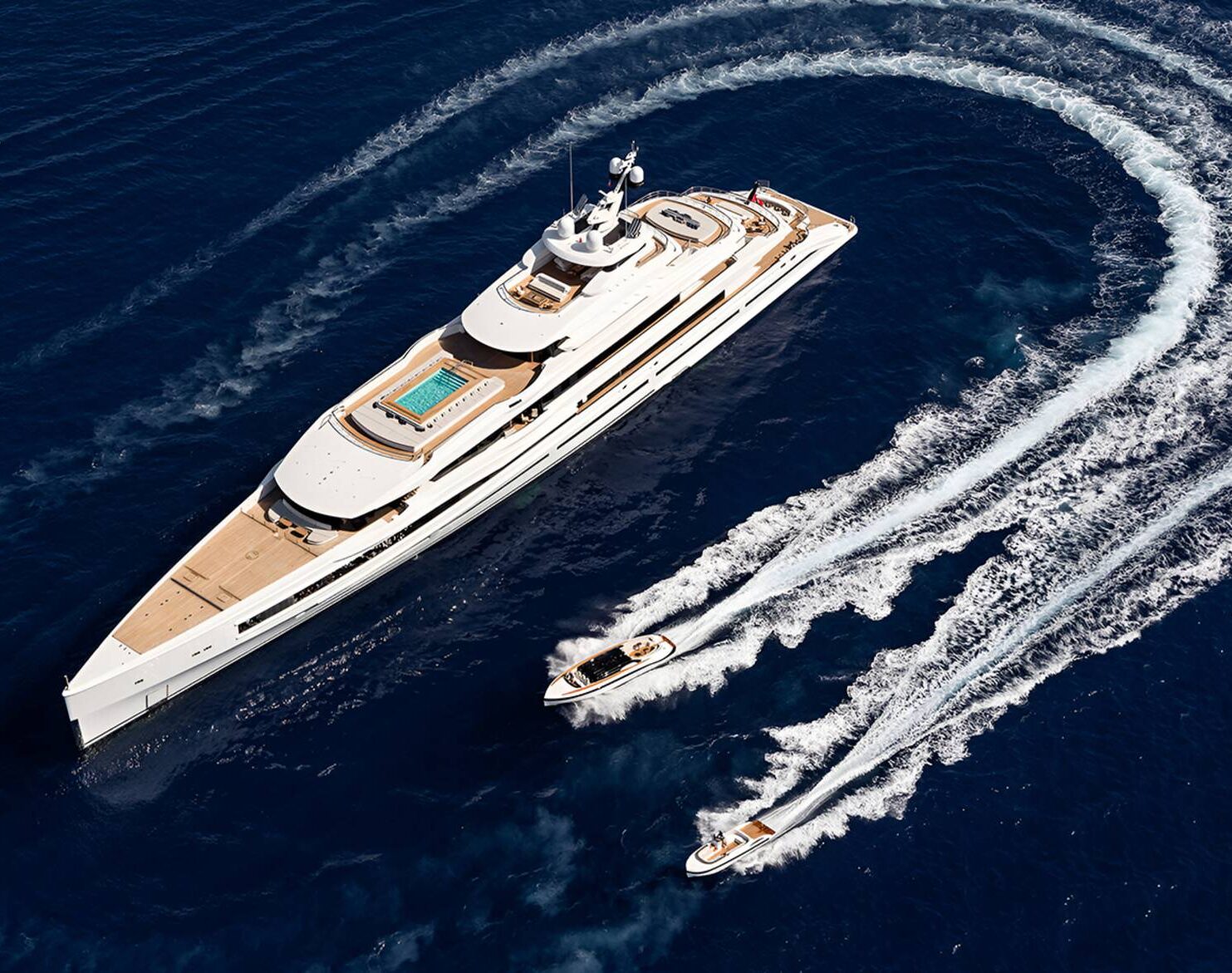 yacht-mar-running-07_jkl6at1-1